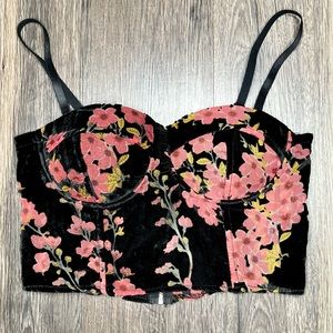 [SOLD] Fashion Nova Flora Velvet Bustier